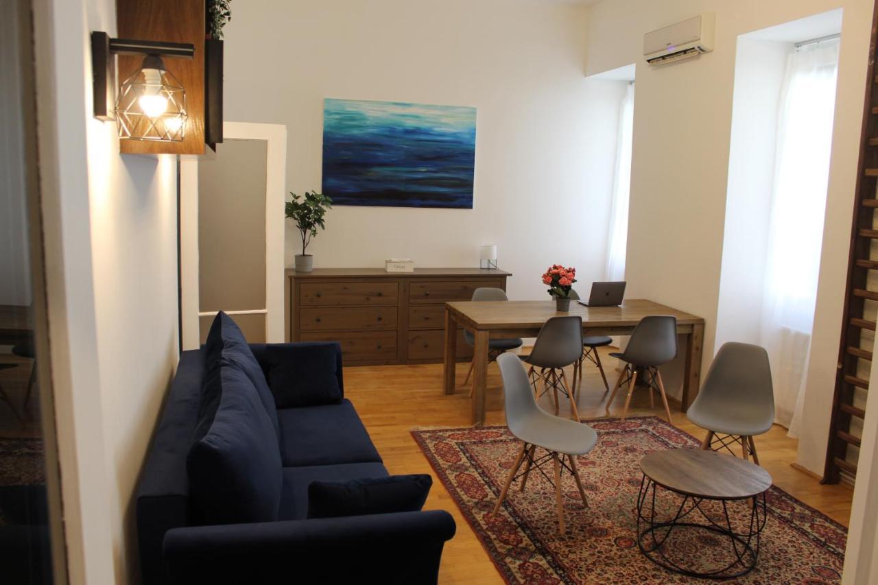 Azure King Residence In The Heart Of Budapeste Exterior foto